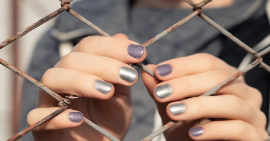 chrome nails